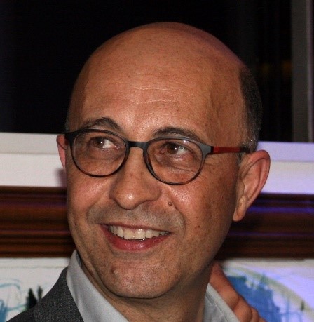 Profesor Julio Ortega